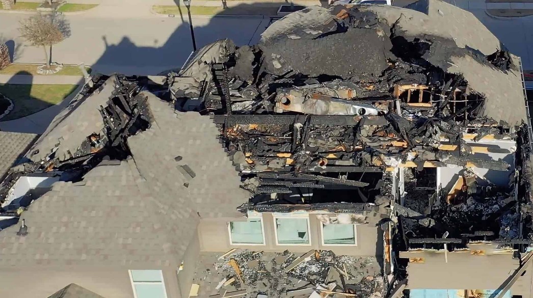 Call Restoration 1 If Your Commercial Property Has Recently Suffered From a Fire